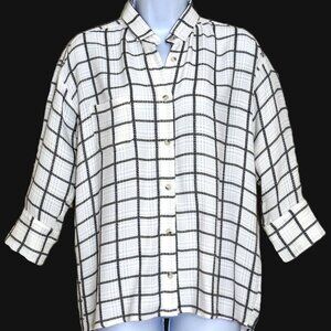 Myne by ashely ann  Woven Half-Sleeved Top